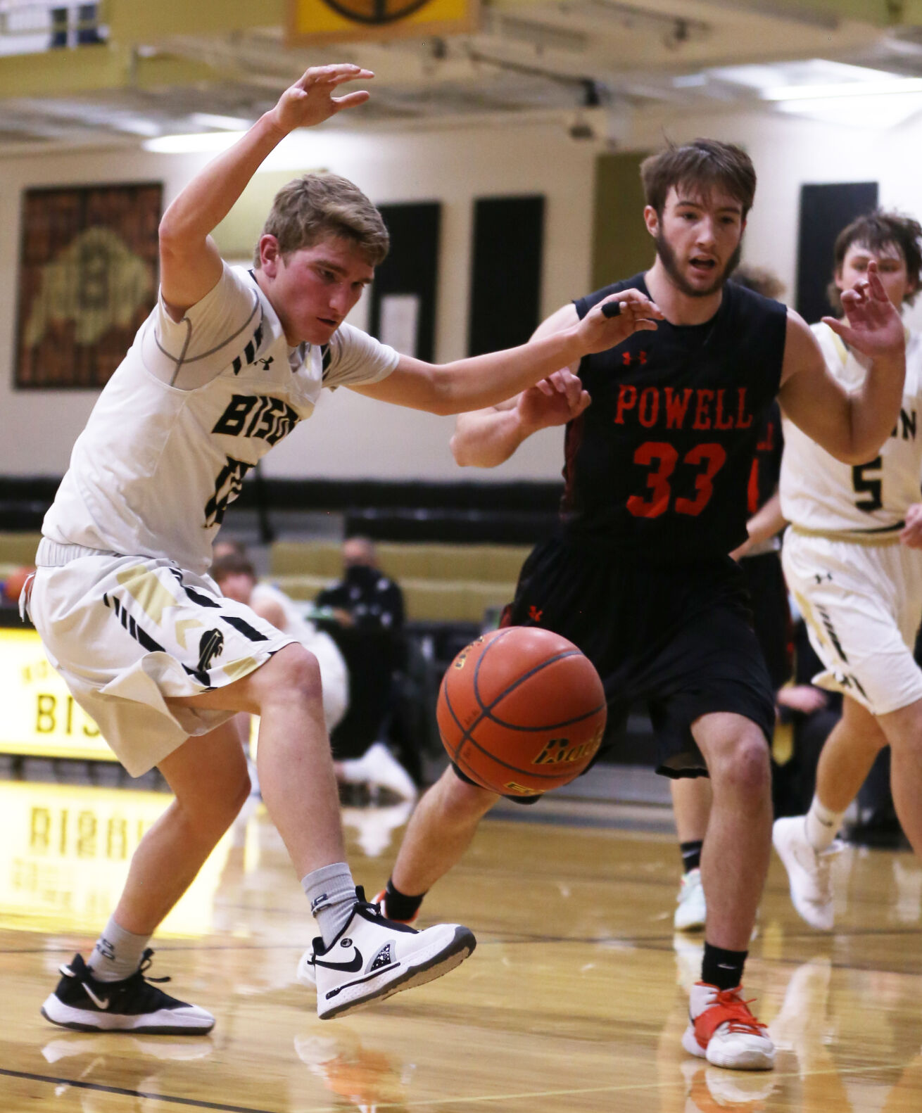 Taylor Swanston plants his foot inbounds